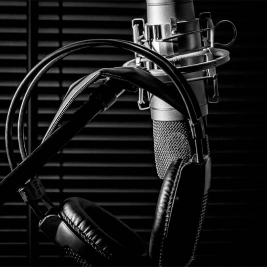 هدفون استودیویی